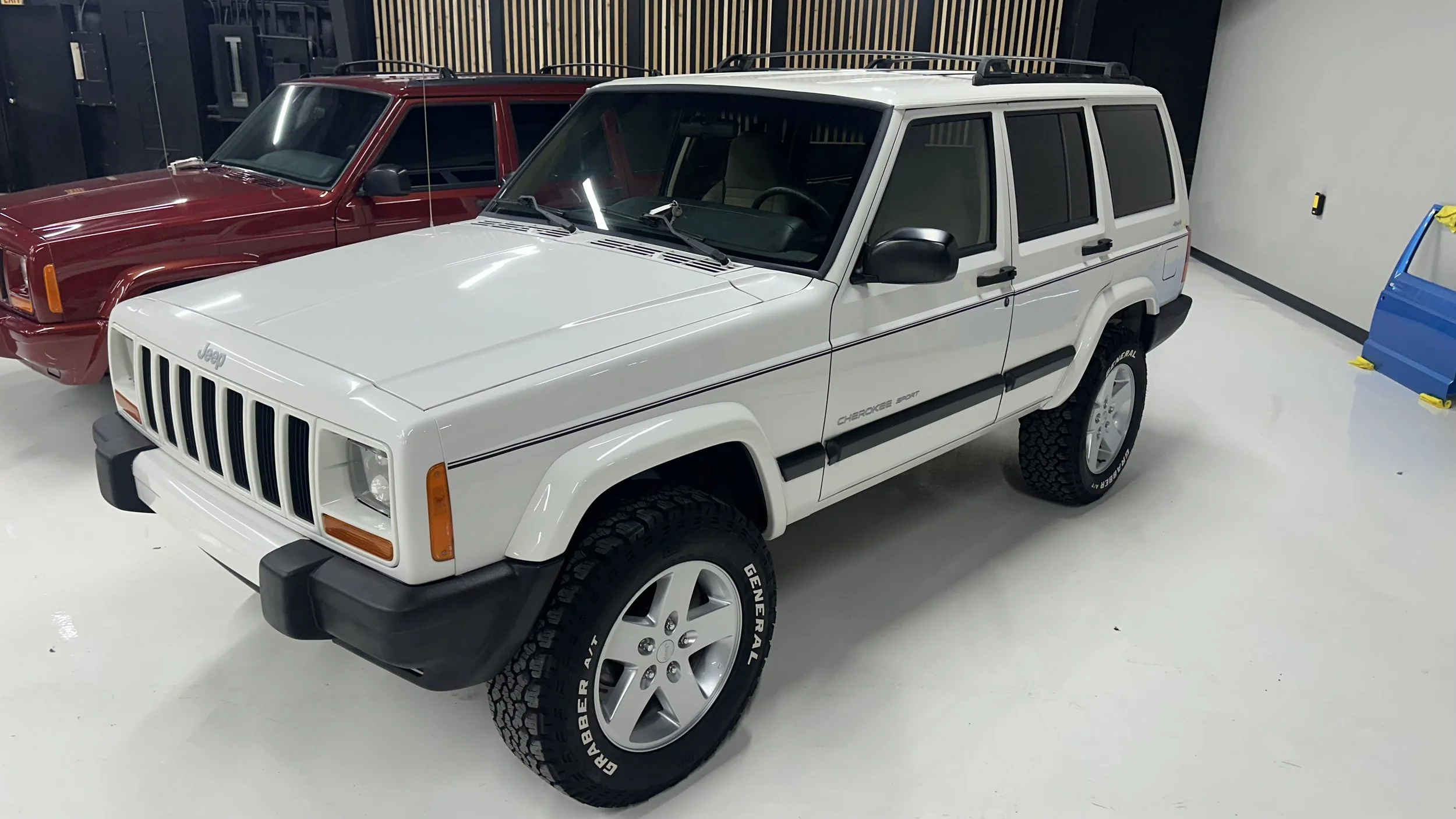 Cherokee XJ Sport — Davis AutoSports